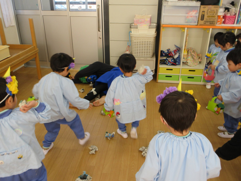 勇敢な男の子たちがやっつけてくれました！